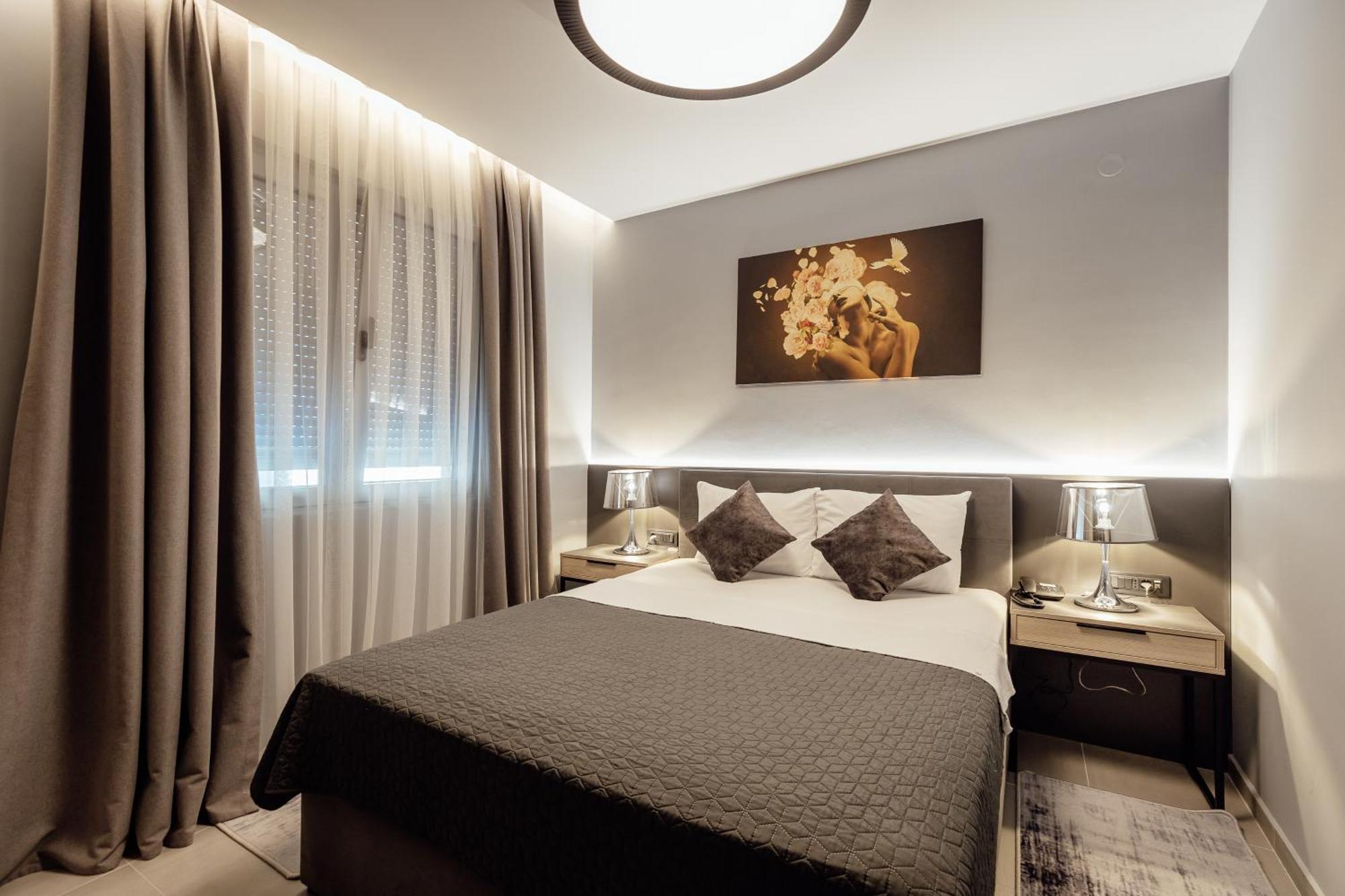 Garni Hotel Kruso Herceg Novi Buitenkant foto