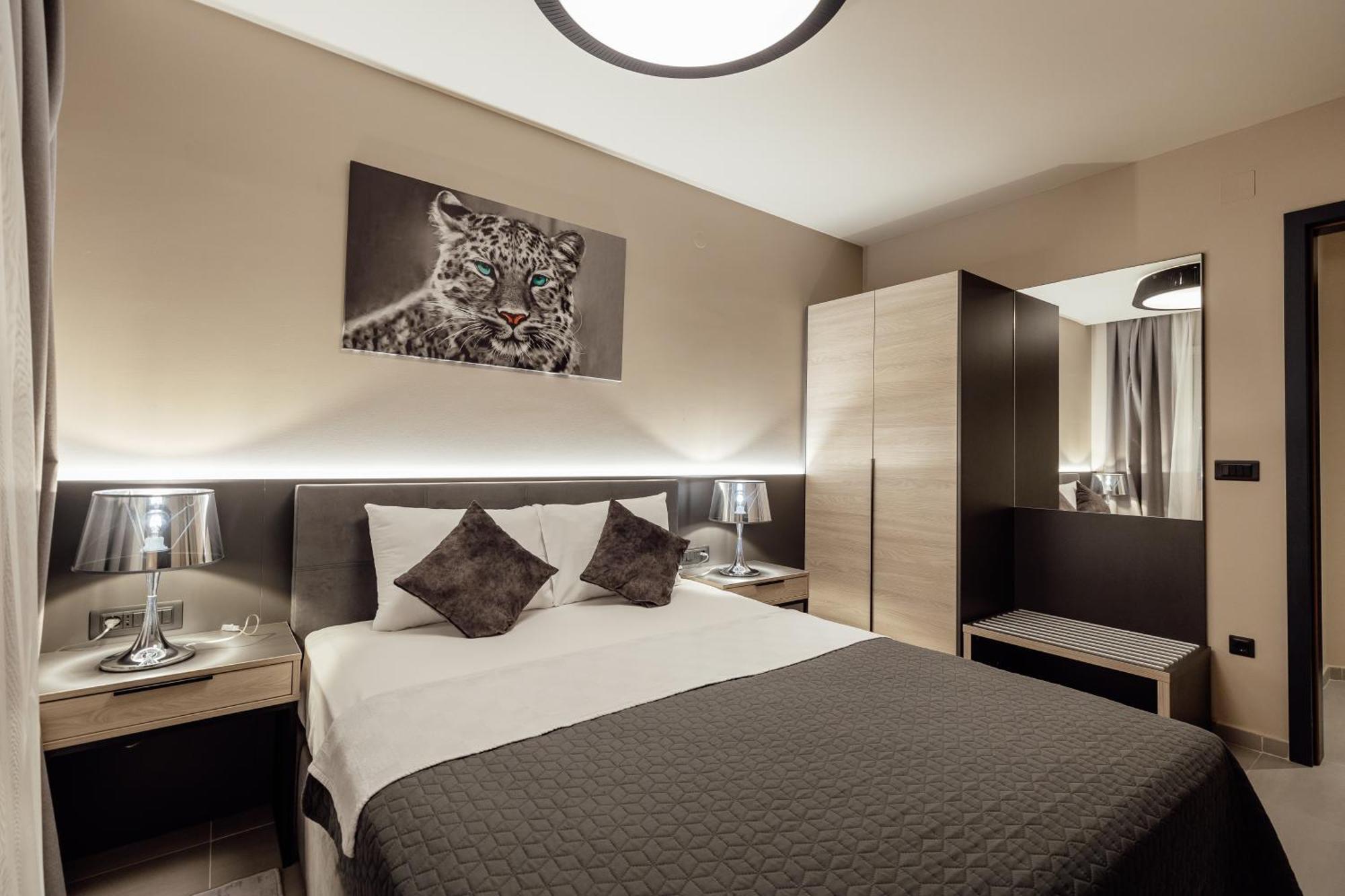 Garni Hotel Kruso Herceg Novi Kamer foto